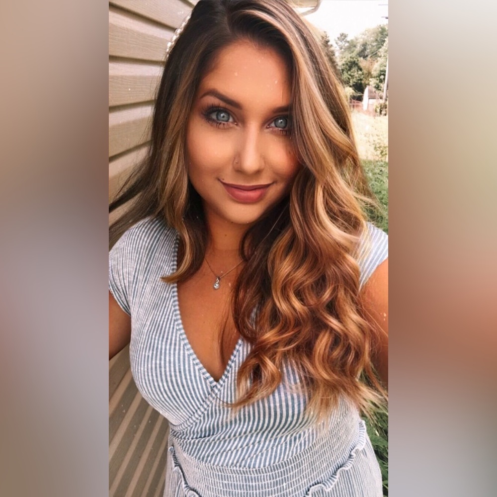 Meet your Posher, Allison